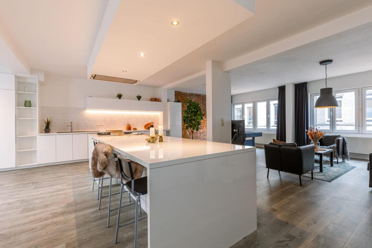 Modern&spacious apartment in Antwerpen for 4 bedrooms *